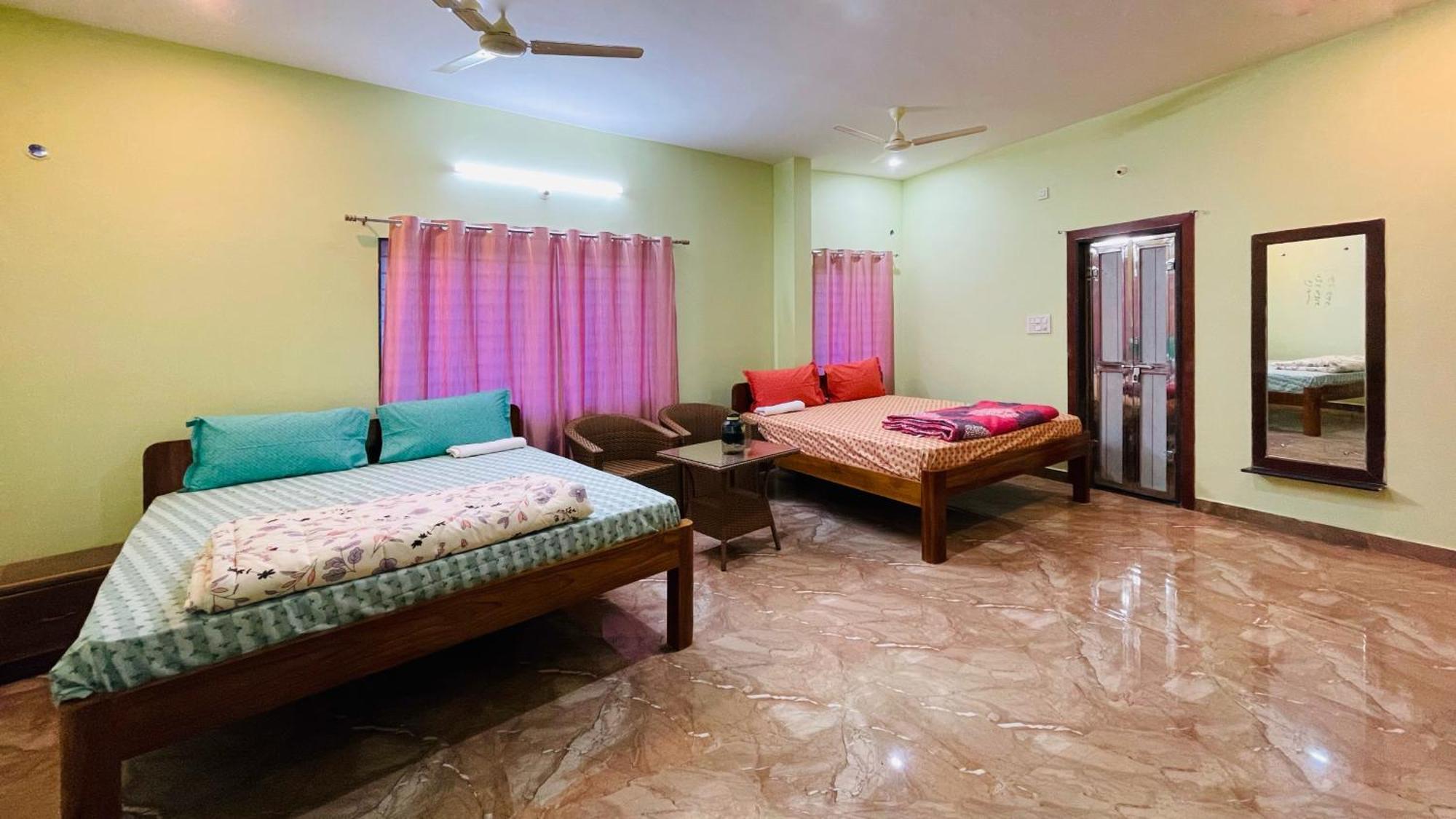 Rashi Z View Estate Stay Tarikere Екстериор снимка