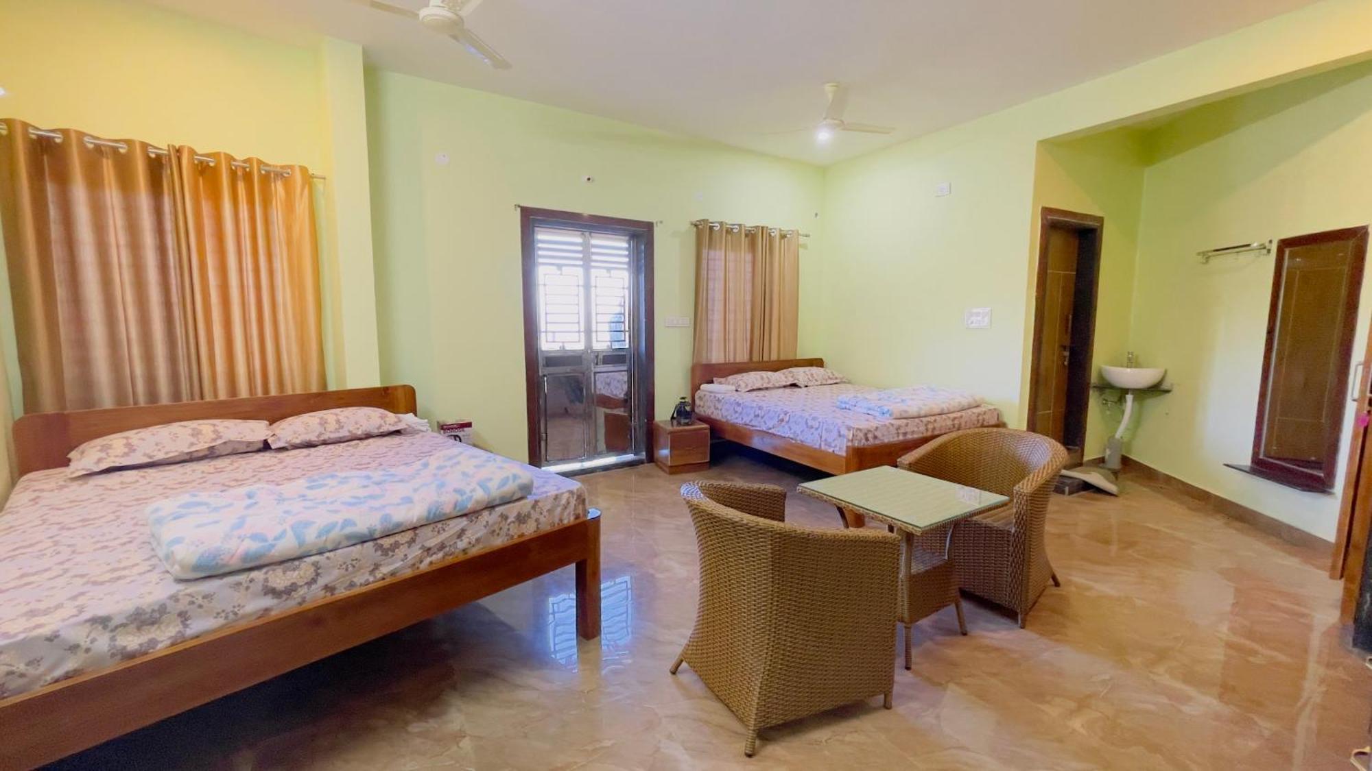 Rashi Z View Estate Stay Tarikere Екстериор снимка